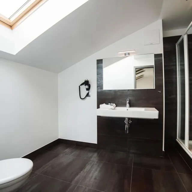 Deluxe, Double Bed, Hotel Herrmes 7/7