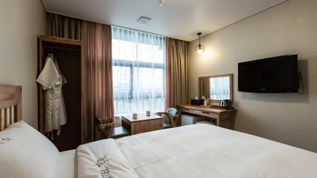 غرفة تُحدَّد عند الوصول، Hotel Elin 1/1