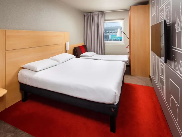غرفة عائلية بثلاثة أسرّة، ibis London Wembley 3/6