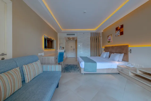 غرفة بإطلالة على الجبل، Hotel Titanic Royal 1/2