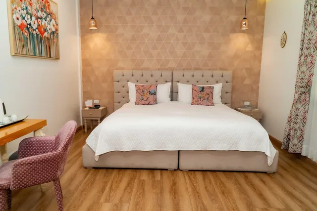 غرفة سوبيريور بسريرين، Adamas House Hotel 3/5