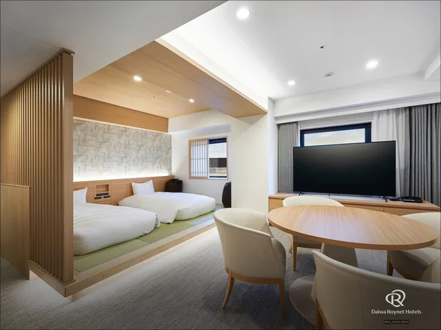 جناح جونيور، Daiwa Roynet Hotel Yokohama Koen 1/3