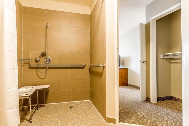 غرفة بسرير كوين لذوي الإعاقة، Comfort Inn & Suites Rocklin - Roseville 5/5