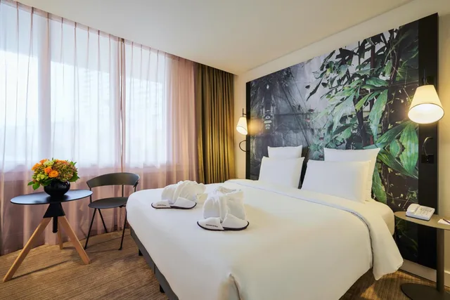 غرفة بريفيليج بسرير كوين، Mercure Paris La Defense 6/8