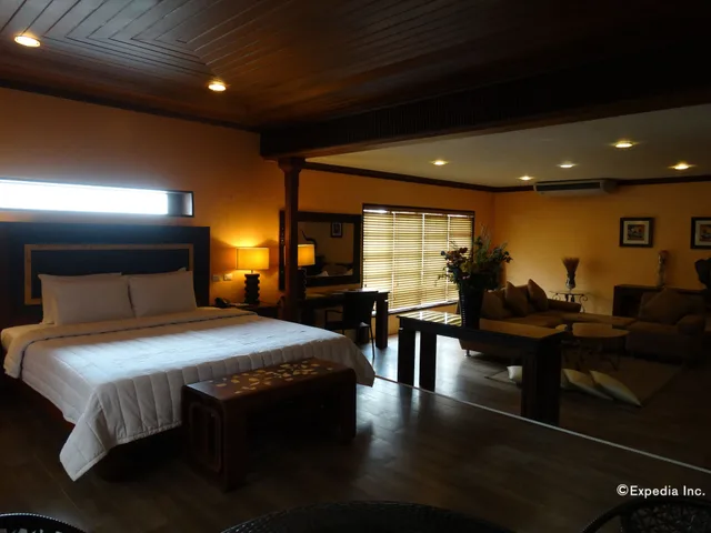 غرفة ديلوكس تنفيذية بسرير كينج، Citystate Asturias Hotel Palawan 9/10