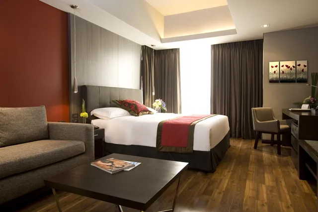 Deluxe King, F1 Hotel Manila BGC 3/5