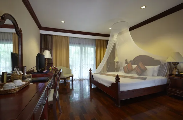 غرفة ديلوكس بسرير مزدوج أو سريرين منفصلين بإطلالة على الحديقة، Santi Resort Spa 2/4