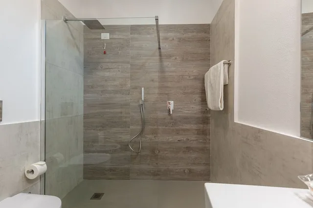 غرفة سوبيريور بسرير مزدوج أو سريرين منفصلين بإطلالة على البحر، Flamingo Hotel 8/8