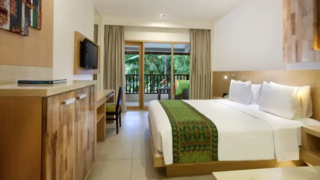 جناح عائلي بسرير كينج وسريرين منفصلين بغرفتي نوم، HOLIDAY INN RESORT BARUNA BALI 4/10