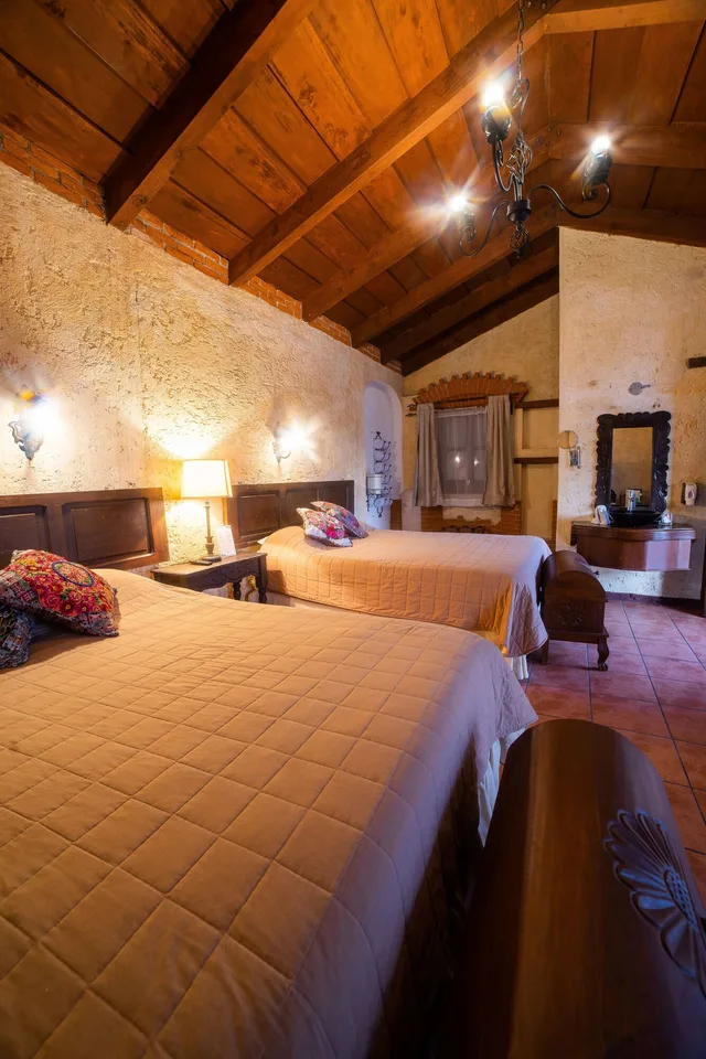 غرفة قياسية رباعية بسريرين كوين، Naif Boutique Hotel & Gallery 6/10