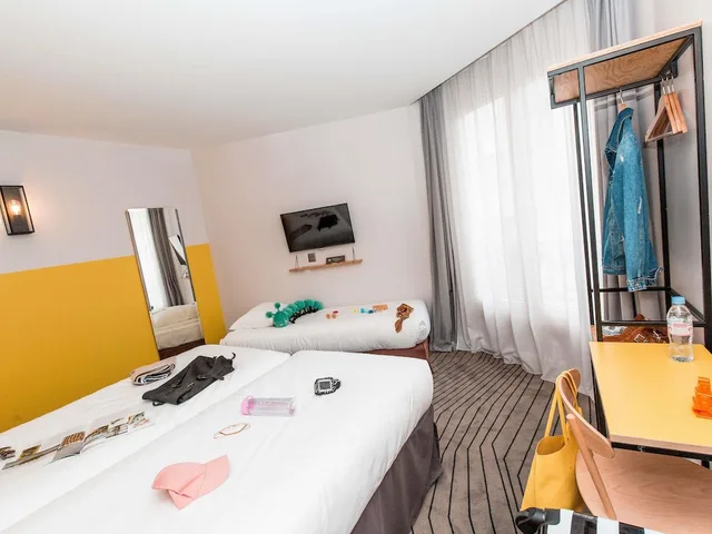 غرفة قياسية بسريرين منفصلين مع أريكة، Ibis Styles Paris Nation Porte de Montreuil 7/10