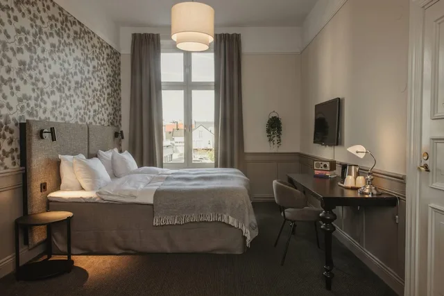 غرفة قياسية بسريرين منفصلين، Home Hotel Post 7/10