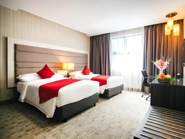 Comfy, Premier, 2 Double Beds، Verdant Hill Hotel Kuala Lumpur Formerly Metro 360 Hotel Kuala Lumpur 1/2