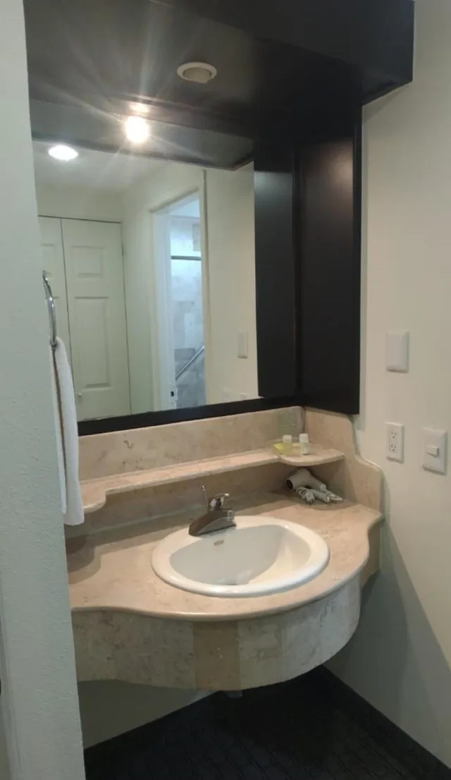جناح بسريرين كوين بغرفتي نوم، Ramada by Wyndham Ciudad de Mexico Perinorte 6/6