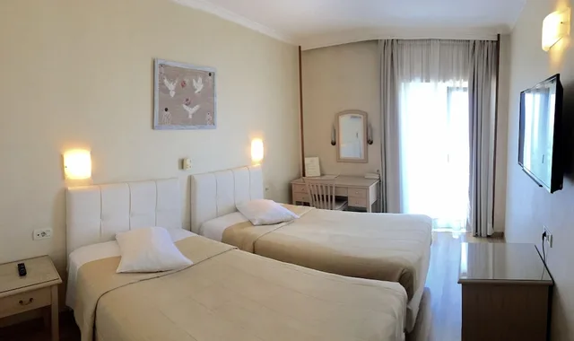 غرفة اقتصادية بسرير مزدوج أو سريرين منفصلين، London Hotel 2/6