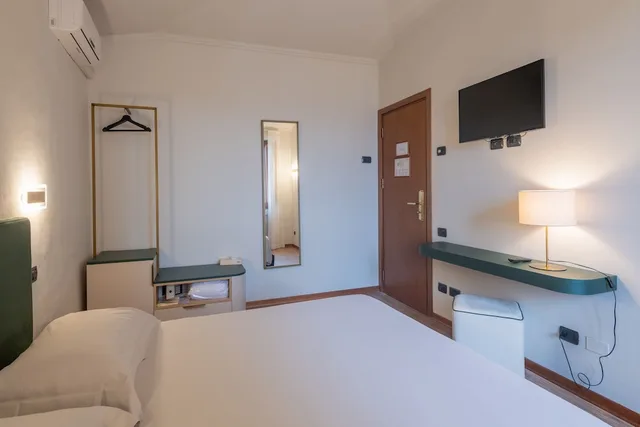 Standard, Queen and Twin Beds, Hotel Gattapone 1/9
