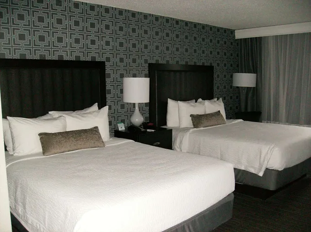 Room, 2 Queen Beds, Best Western Plus Bradford Inn 1/3