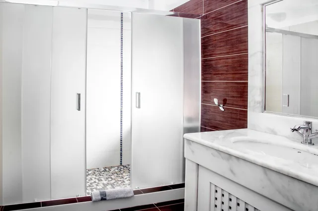 Senior, King Bed، Amity Suites - Adults Only 3/3