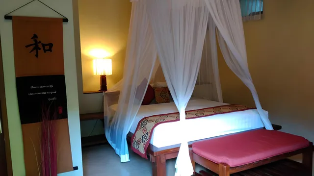 غرفة بسرير كينج بإطلالة على الحديقة بغرفة نوم واحدة، VILLA PURI AYU 1/1
