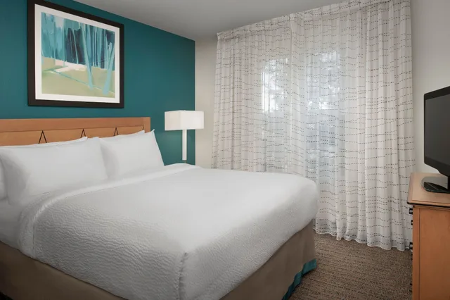 جناح بسريرين مزدوجين بغرفتي نوم لذوي الإعاقة، Residence Inn by Marriott Chico 1/2