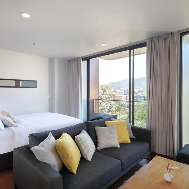 جناح جونيور بحوض استحمام، Eastin Tan Hotel Chiang Mai 2/8