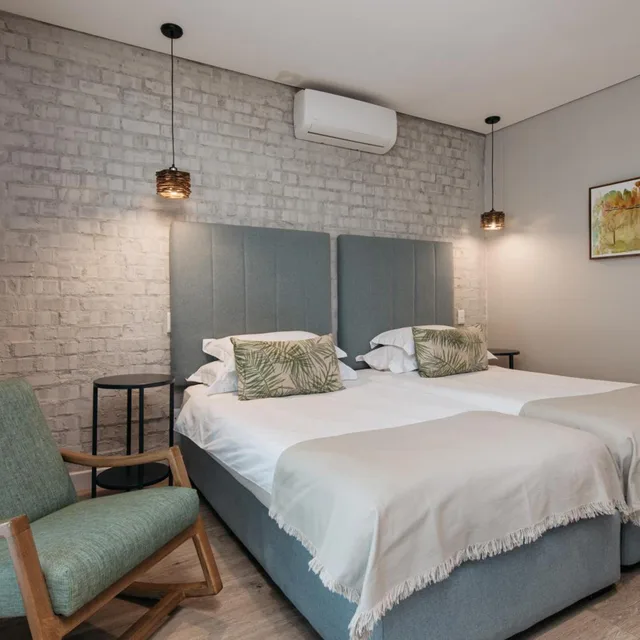 غرفة سوبيريور بسرير كينج، The Tree House Boutique Hotel 2/5