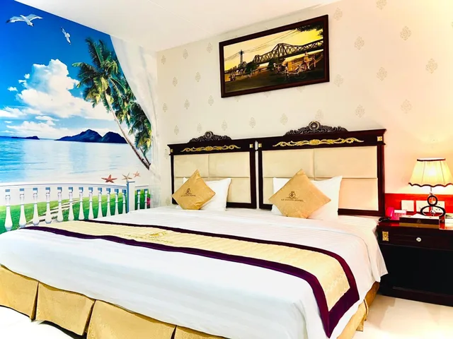 Deluxe, Double Bed, No Window، Le Saigon Hotel 1/1