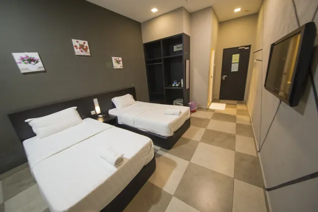 غرفة ديلوكس بسريرين منفصلين، Elite Hotel Muar 1/6