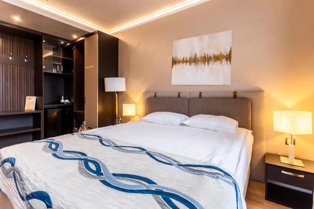 غرفة بسرير كينج بشرفة، Galeon Apart Complex 9/10
