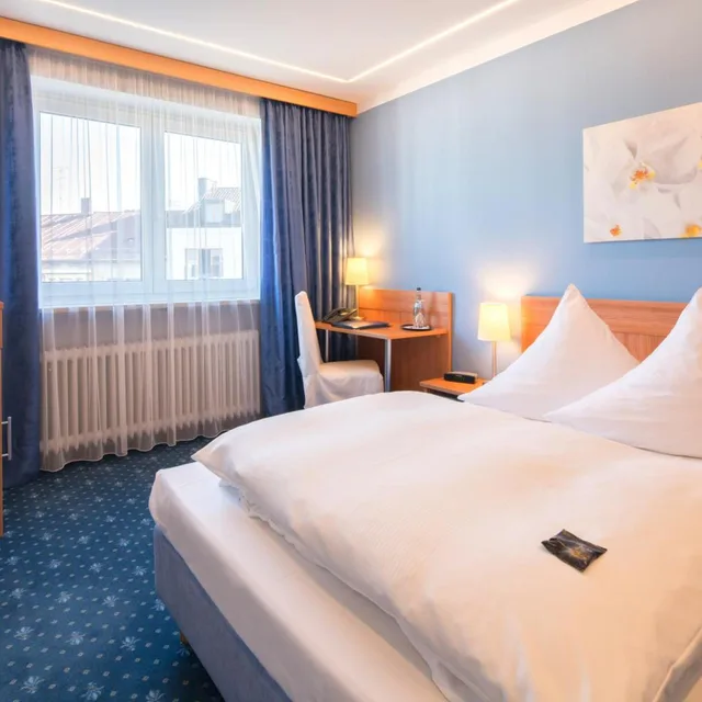 غرفة مفردة، HOTEL ISARTOR 3/10