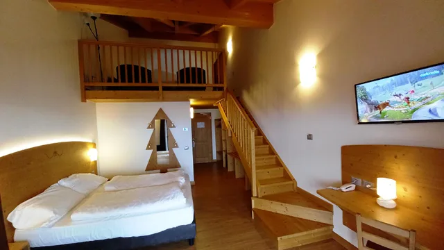 جناح بانورامي بشرفة بإطلالة، Hotel Monte Bondone 1/1