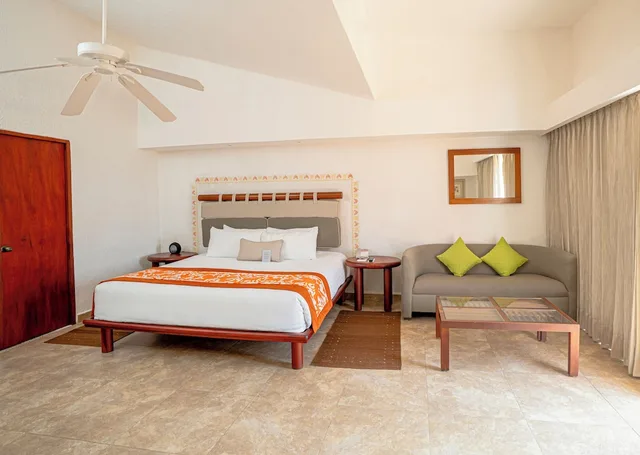 Brisas Beach Club, Deluxe, King Bed، Las Brisas Huatulco 2/5