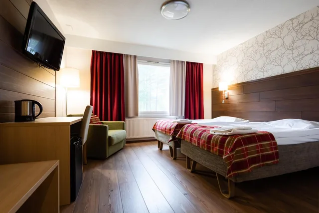 Room, Twin Beds, Sauna، Lapland Hotels Sirkantahti 1/10