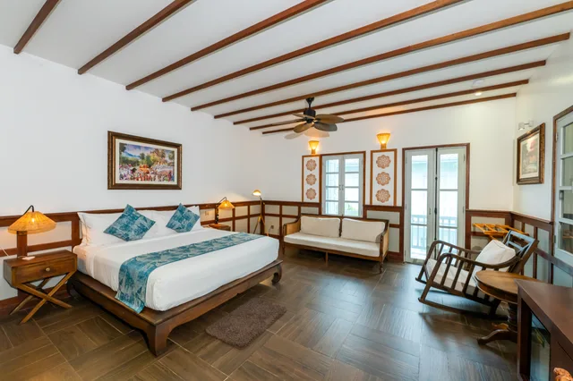 Room, King Bed, Pool View, Mybanlao Hotel 2/10