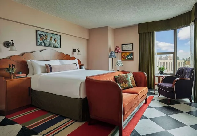 غرفة بسرير كينج، Graduate by Hilton Seattle 2/4