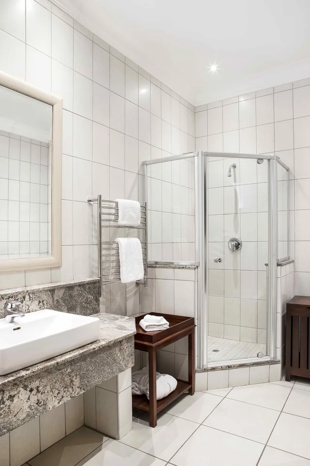جناح بسرير كينج، Premier Hotel Quatermain (ex. Faircity Quatermain Hotel) 3/3