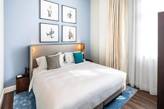 غرفة ديلوكس بغرفة نوم واحدة، Fraser Suites Hamburg 2/7