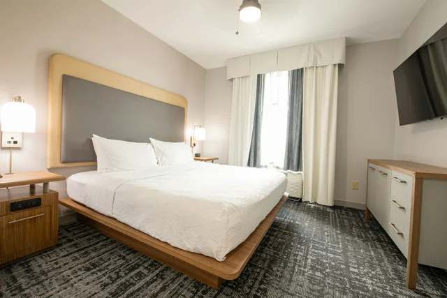 جناح بسرير كينج بغرفة نوم واحدة، Homewood Suites by Hilton Houma LA 1/7