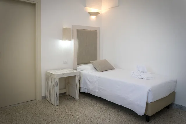 غرفة رباعية بسرير كوين وسريرين منفصلين، Masseria Mazzetta Salento 4/5
