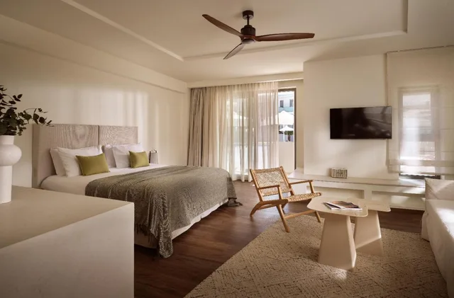 جناح بريميوم تنفيذي مع أريكة، Lesante Classic - Preferred Hotels & Resorts 4/7
