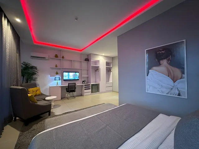 جناح استوديو فاخر بسرير كينج لذوي الإعاقة، Mayhill Hotel 9/10