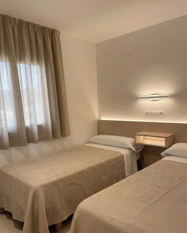 بنغل بأربعة أسرّة، Xaloc Playa 2/4
