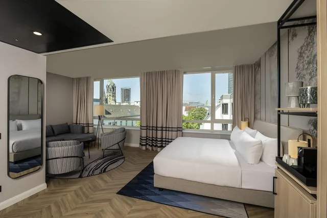 جناح جونيور بسرير كينج، DoubleTree by Hilton Berlin Ku’damm 2/3