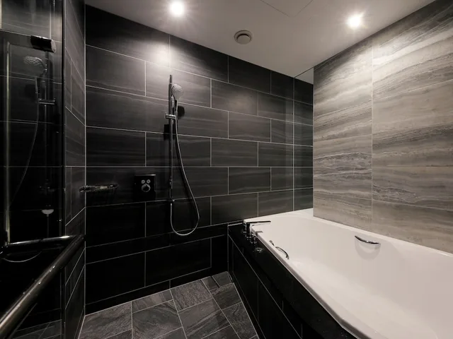 Suite, 2 Double Beds, 1 Single and 2 Double Beds, with Extra Bed، The Hotel Sanraku Kanazawa 4/5