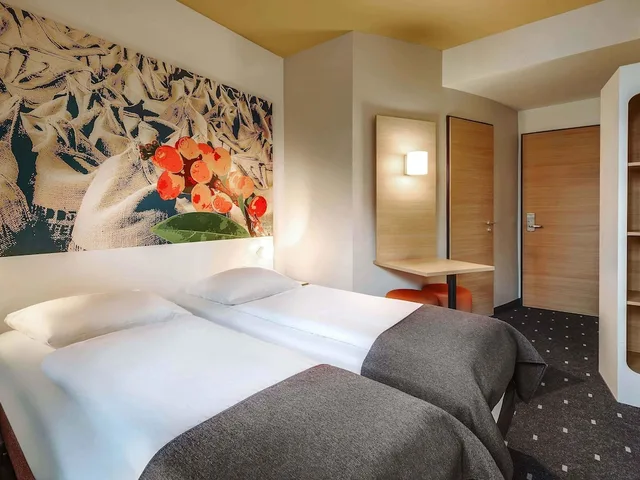 غرفة بسريرين منفصلين، B&B Hotel Bremen-Uberseestadt 1/5