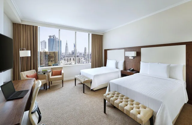 غرفة سوبيريور بسرير كينج، كورتيارد ماريوت(Courtyard by Marriott Riyadh Olaya) 2/6