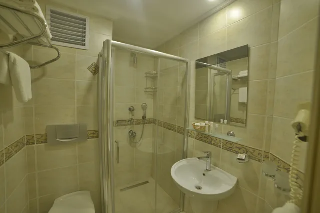غرفة متصلة عائلية، Sarnic Hotel and Sarnic Premier Hotel 3/4