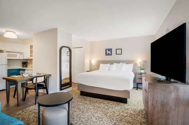جناح استوديو بسرير كينج مع أريكة لذوي الإعاقة، Sonesta ES Suites San Diego - Sorrento Mesa 3/4