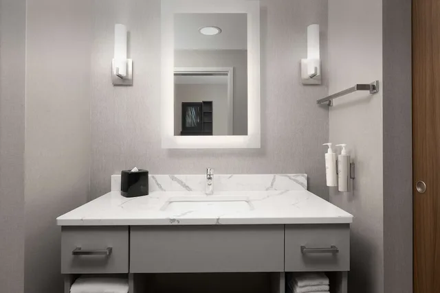 Suite, 2 Queen Beds, Homewood Suites by Hilton York 7/8