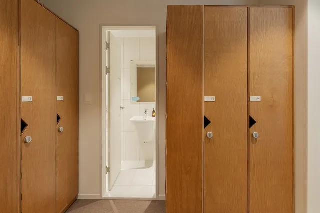 Female Dorm, Female Only, 6 People, Mangrove Dongdaemun 2/3